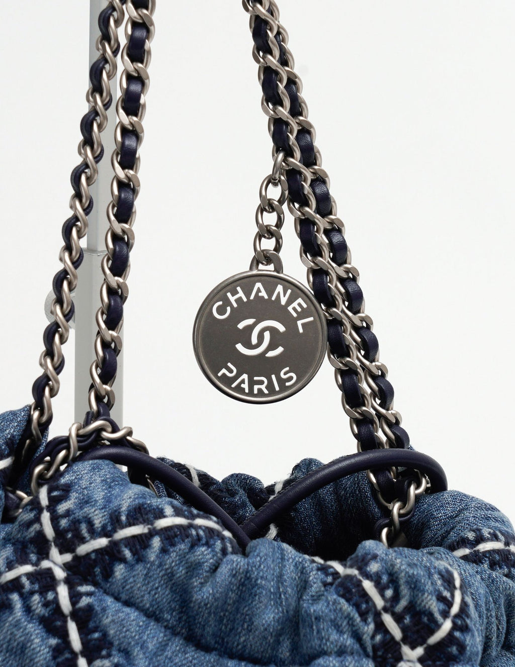 Chanel 22 Hobo Bag Mini
