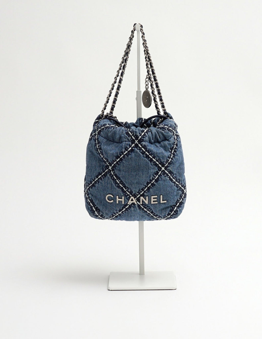 Chanel 22 Hobo Bag Mini