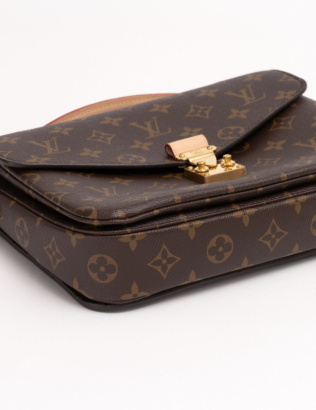 Louis Vuitton Pochette Metis Bag