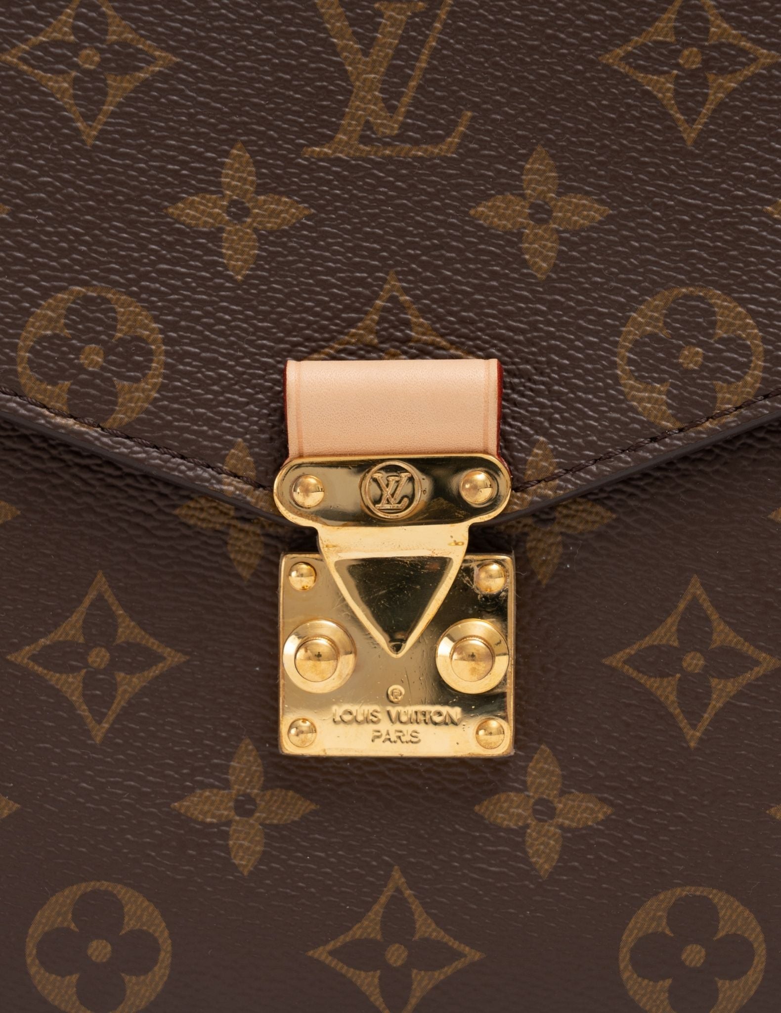 Louis Vuitton Pochette Metis Bag