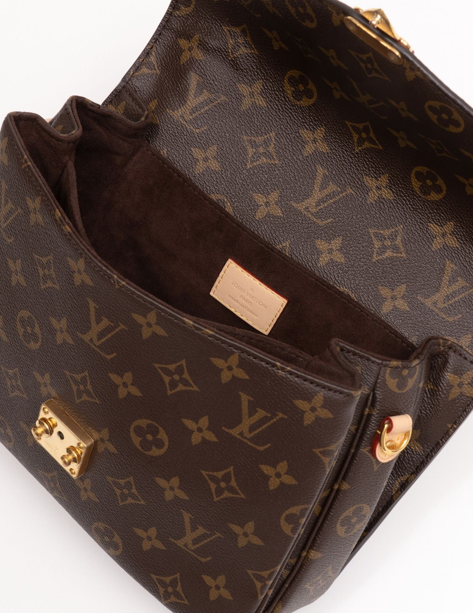 Louis Vuitton Pochette Metis Bag