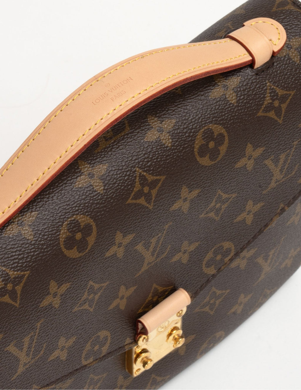 Louis Vuitton Pochette Metis Bag